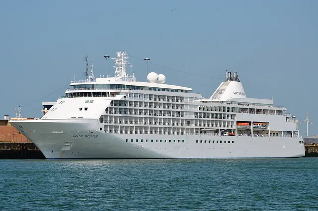 Silver Whisper